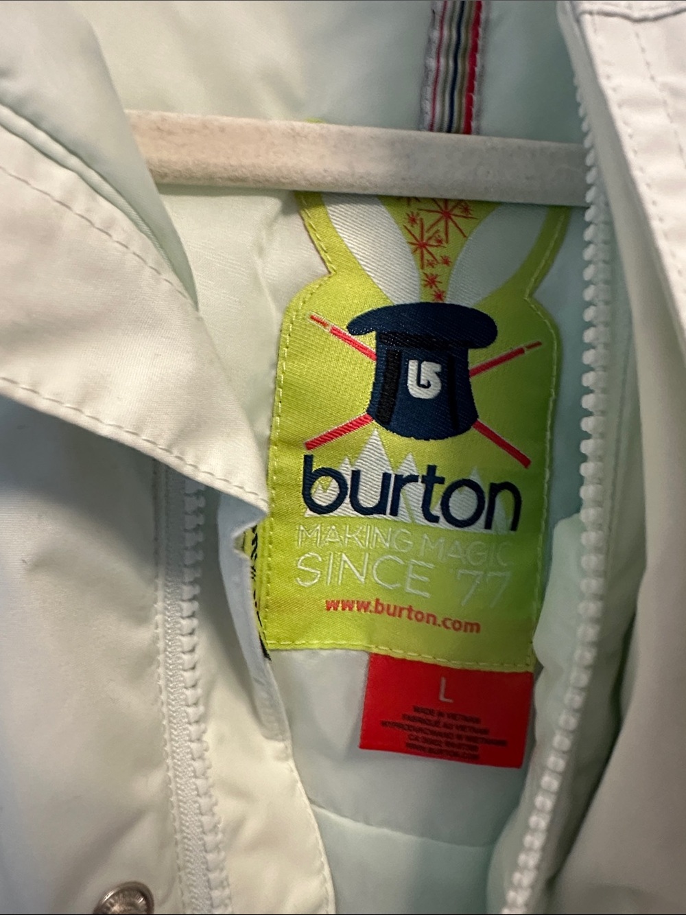 Burton Women's Off-White Hooded Ski Jacket - Picture 2 of 4